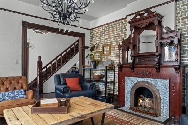 5211 Central, Riverside, CA 92504