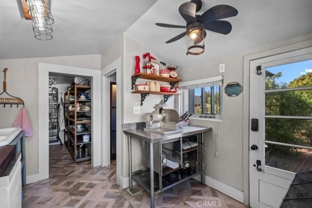 5211 Central, Riverside, CA 92504