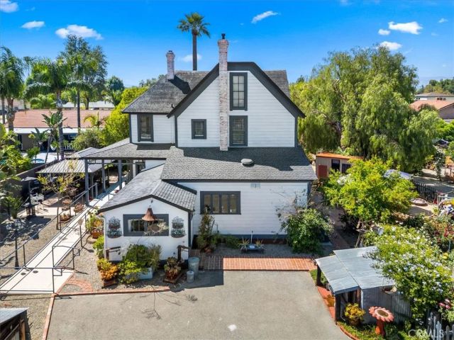 5211 Central, Riverside, CA 92504