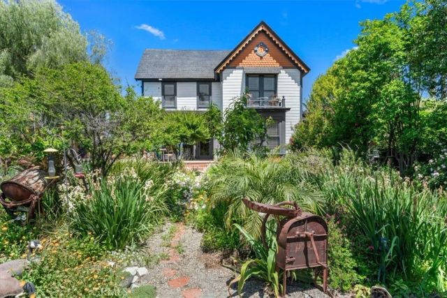 5211 Central, Riverside, CA 92504