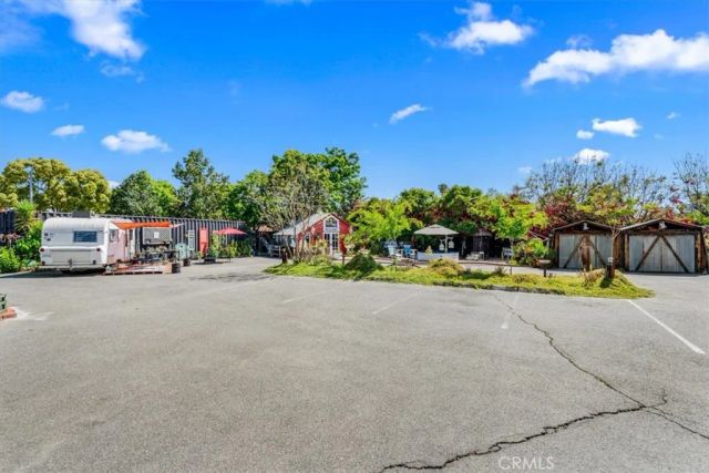 5211 Central, Riverside, CA 92504