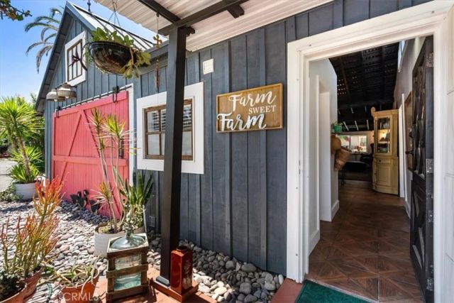 5211 Central, Riverside, CA 92504