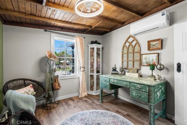 5211 Central, Riverside, CA 92504