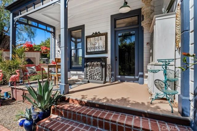 5211 Central, Riverside, CA 92504