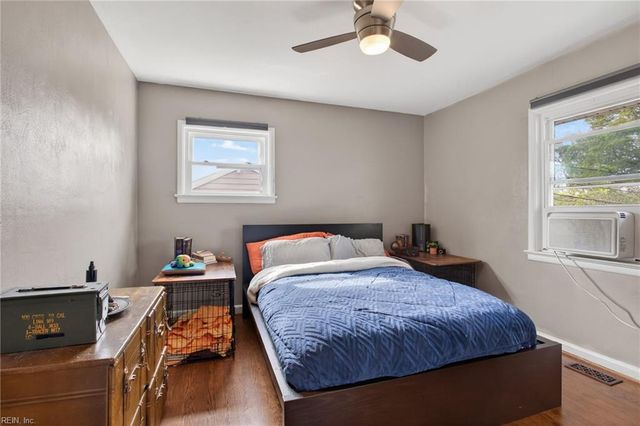 23 Williamson Park DR, Newport News, VA 23608