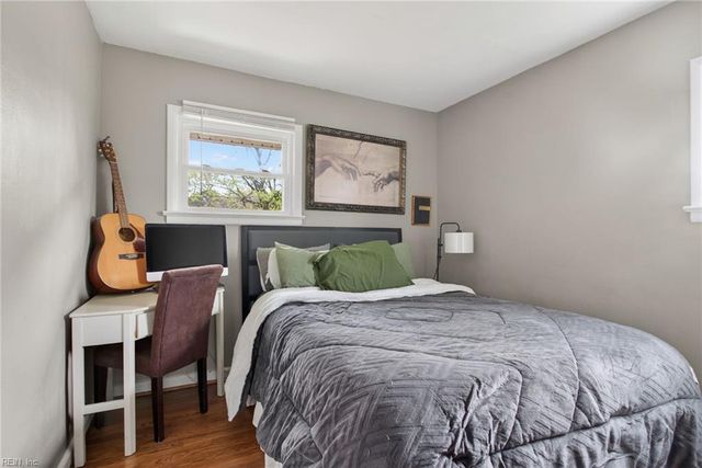 23 Williamson Park DR, Newport News, VA 23608