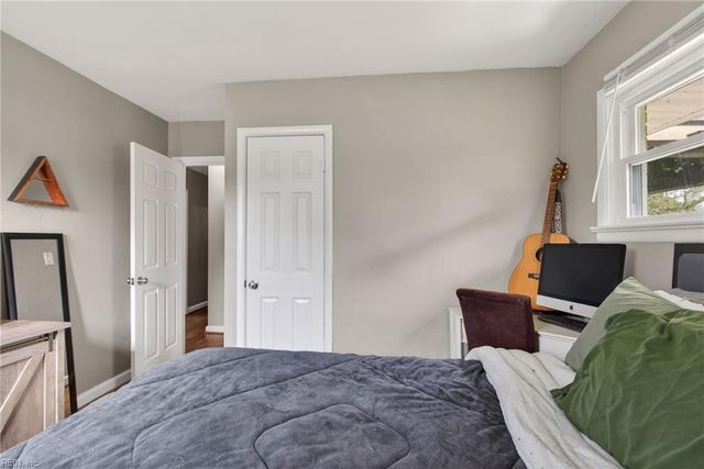 23 Williamson Park DR, Newport News, VA 23608