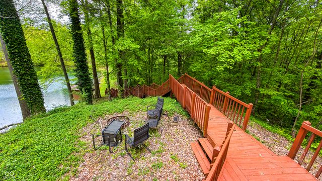 1271 Cedar Lane, Spencer, IN 47460