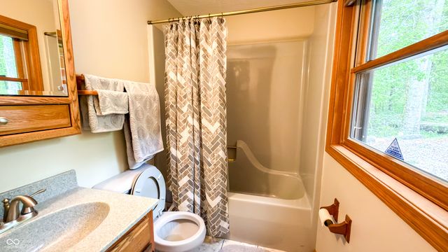 1271 Cedar Lane, Spencer, IN 47460