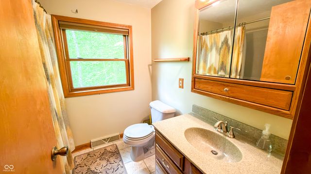 1271 Cedar Lane, Spencer, IN 47460