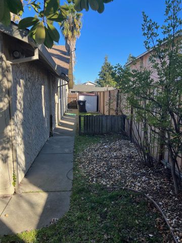 7153 Canelo Hills Dr, Citrus Heights, CA 95610