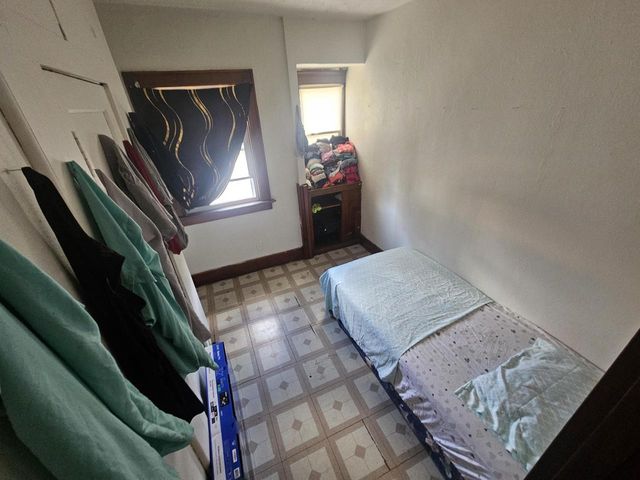 2677 N 39th STREET #2679, Milwaukee, WI 53210