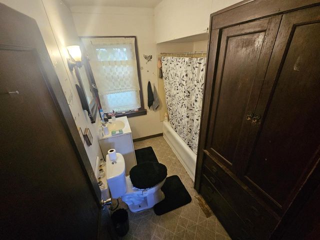 2677 N 39th STREET #2679, Milwaukee, WI 53210