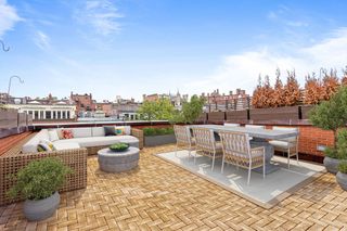 330 Newbury Street PH, Boston, MA 02115