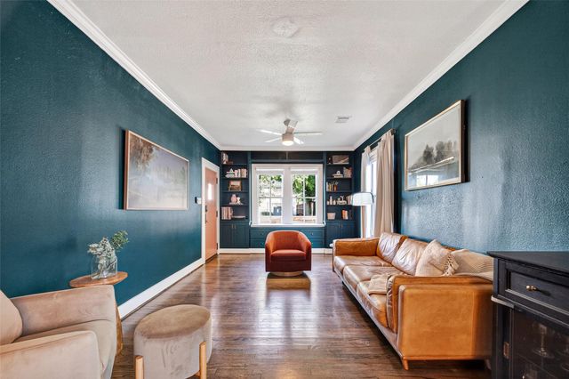 904 Arlington Street, Houston, TX 77008