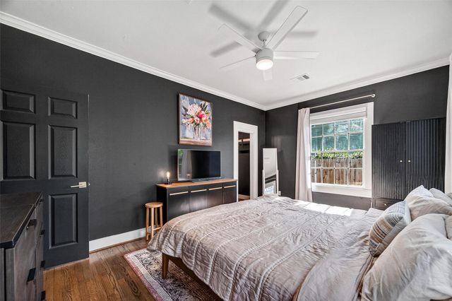 904 Arlington Street, Houston, TX 77008
