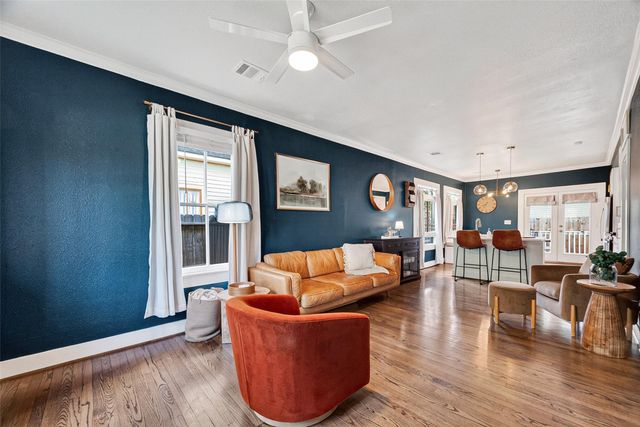 904 Arlington Street, Houston, TX 77008