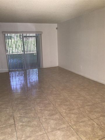 10357 NW 8th St 105, Pembroke Pines, FL 33026