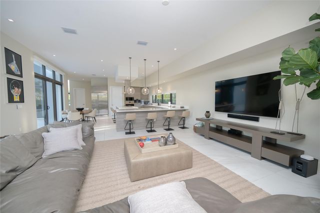 16629 N Botaniko Drive, Fort Lauderdale, FL 33326