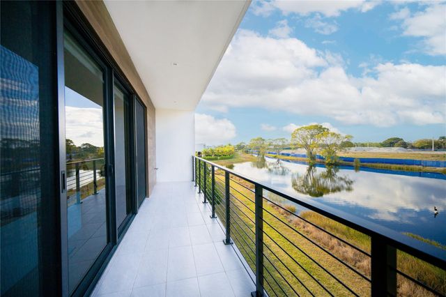 16629 N Botaniko Drive, Fort Lauderdale, FL 33326