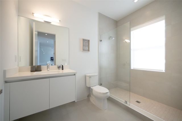 16629 N Botaniko Drive, Fort Lauderdale, FL 33326