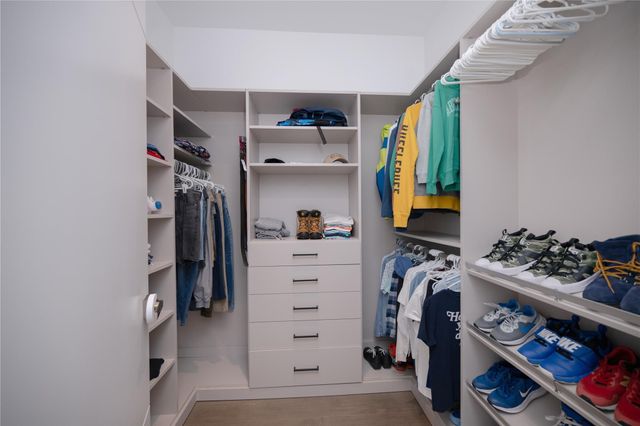 16629 N Botaniko Drive, Fort Lauderdale, FL 33326