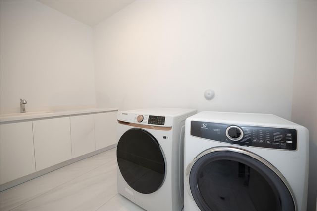 16629 N Botaniko Drive, Fort Lauderdale, FL 33326