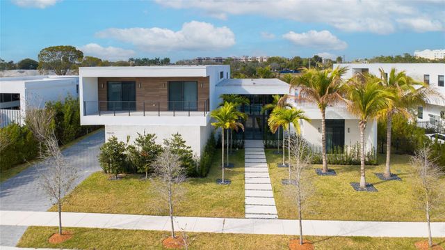 16629 N Botaniko Drive, Fort Lauderdale, FL 33326