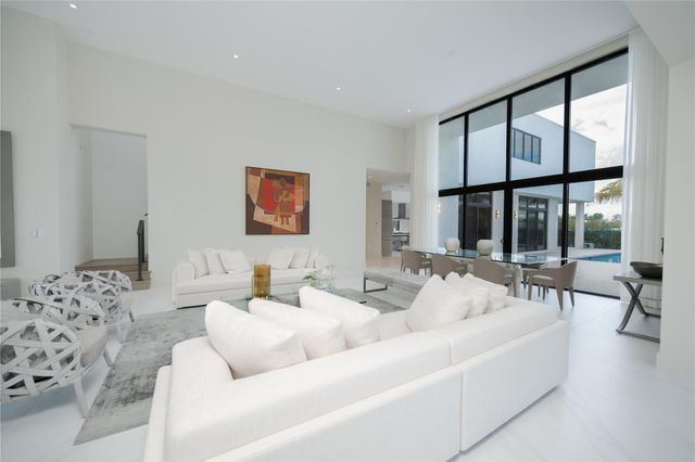 16629 N Botaniko Drive, Fort Lauderdale, FL 33326