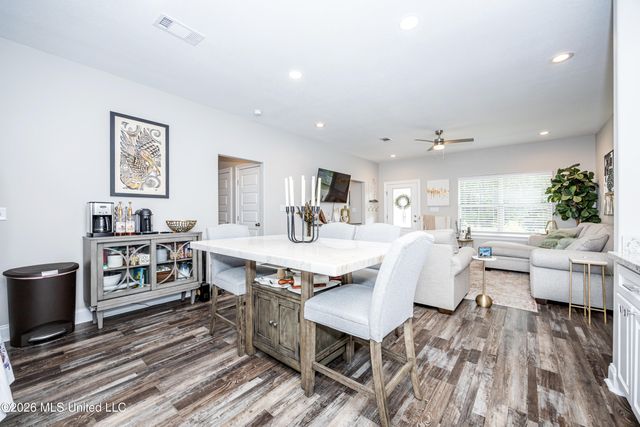 615 Plum Street, Ocean Springs, MS 39564