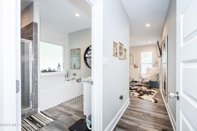 615 Plum Street, Ocean Springs, MS 39564