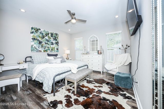 615 Plum Street, Ocean Springs, MS 39564