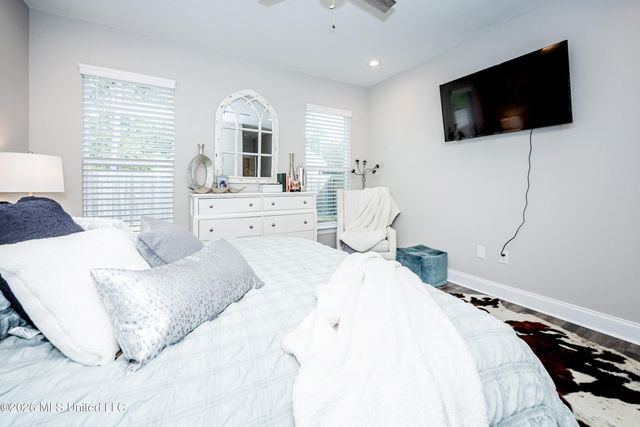 615 Plum Street, Ocean Springs, MS 39564