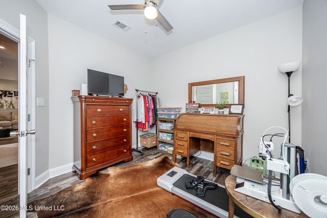615 Plum Street, Ocean Springs, MS 39564