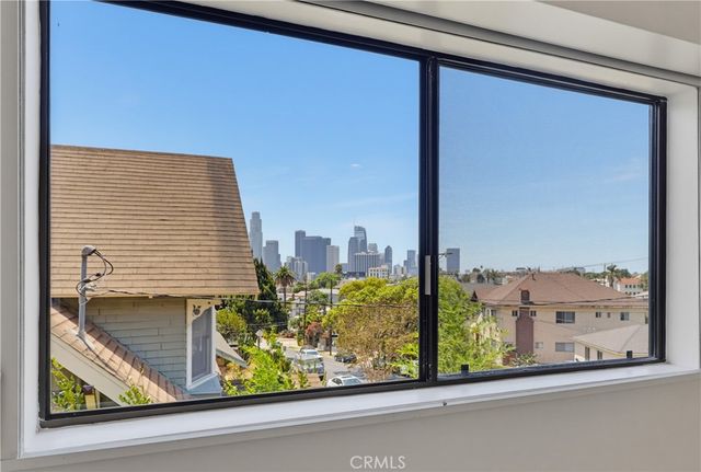728 E Kensington Road, Los Angeles, CA 90026