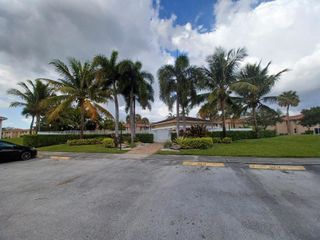 10036 Twin Lakes Drive 37-f, Coral Springs, FL 33071