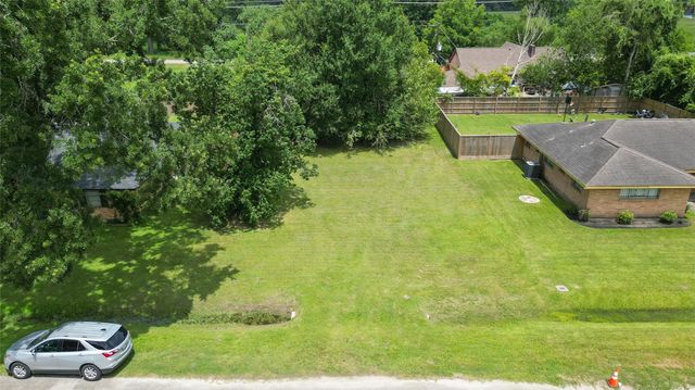 7602 Echo Brook Drive, Houston, TX 77037