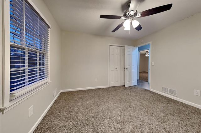 2210 Grayfield Drive, Grayson, GA 30017