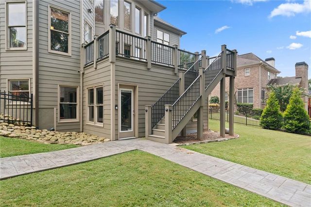 543 Grassmeade Way, Snellville, GA 30078