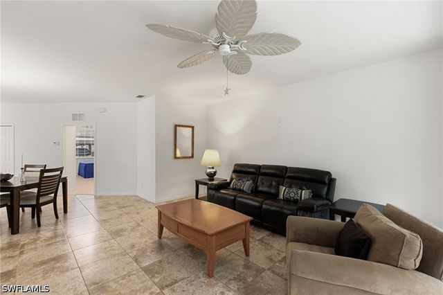 3745 Fieldstone BLVD 1102, Naples, FL 34109