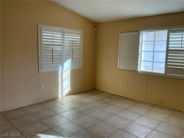 5115 Midnight Oil Drive, Las Vegas, NV 89122