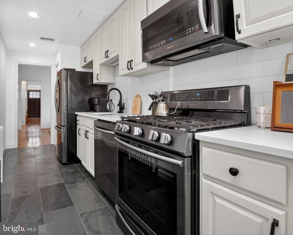 315 16TH ST SE, Washington, DC 20003