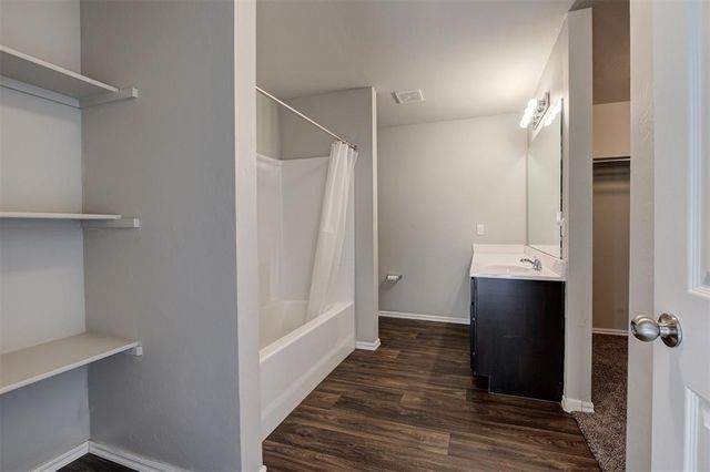 912 Klare Lane, Midwest City, OK 73130