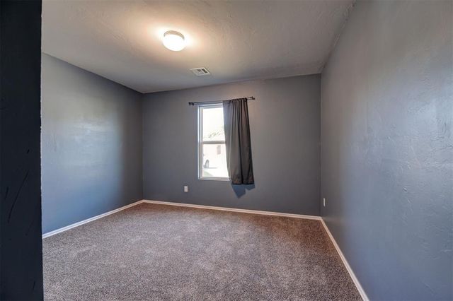 912 Klare Lane, Midwest City, OK 73130