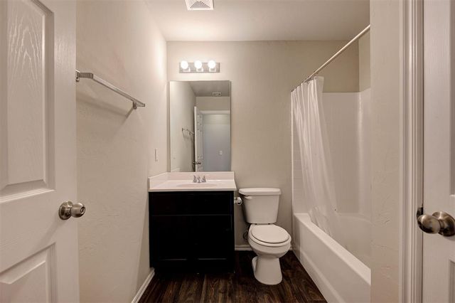 912 Klare Lane, Midwest City, OK 73130