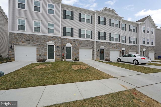 272 MACOUN WAY, Glassboro, NJ 08028