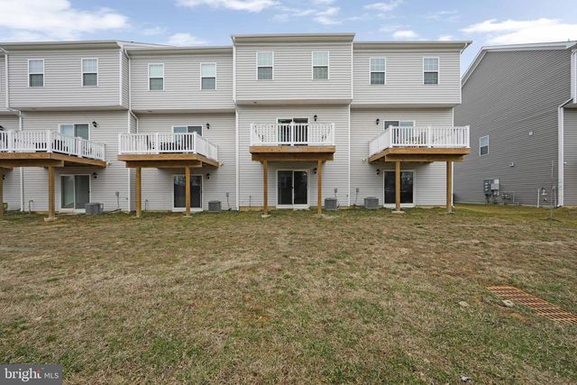 272 MACOUN WAY, Glassboro, NJ 08028