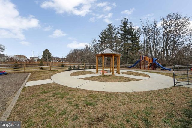 272 MACOUN WAY, Glassboro, NJ 08028