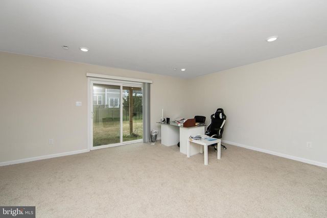 272 MACOUN WAY, Glassboro, NJ 08028