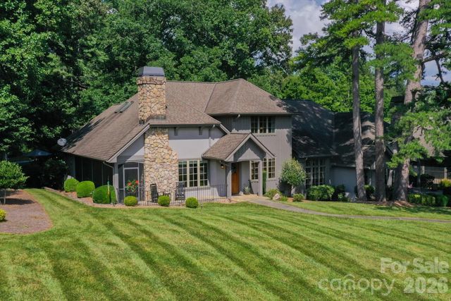 6 Jasmine Lane, Brevard, NC 28712